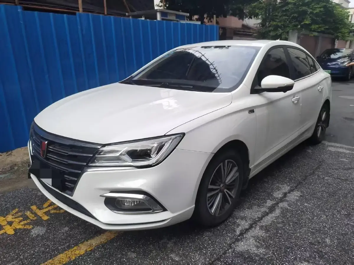 2019 Roewe i5 1.5L 120HP L4 CVT