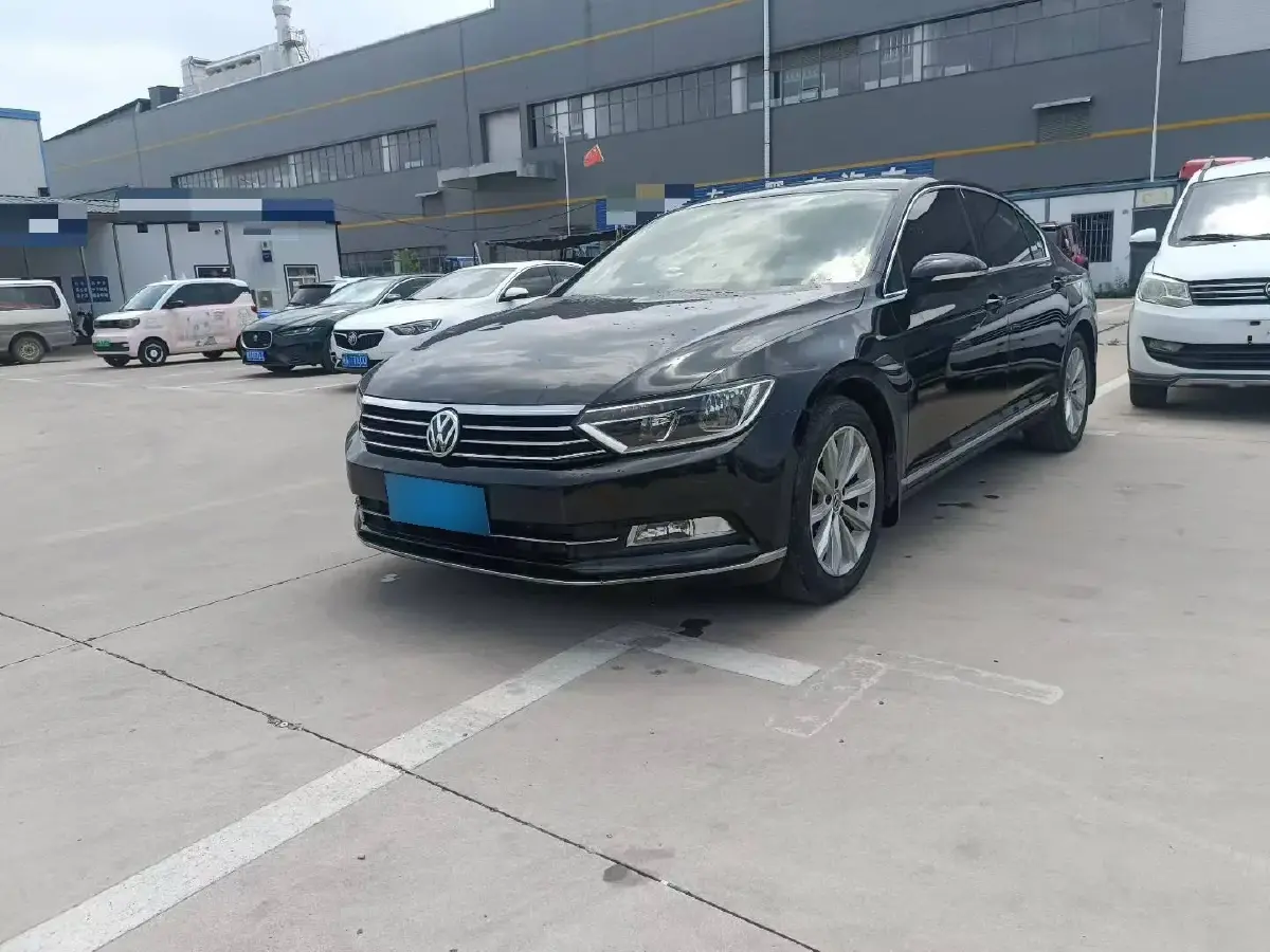 2017 Volkswagen Magotan 1.8T 180HP L4 7DCT