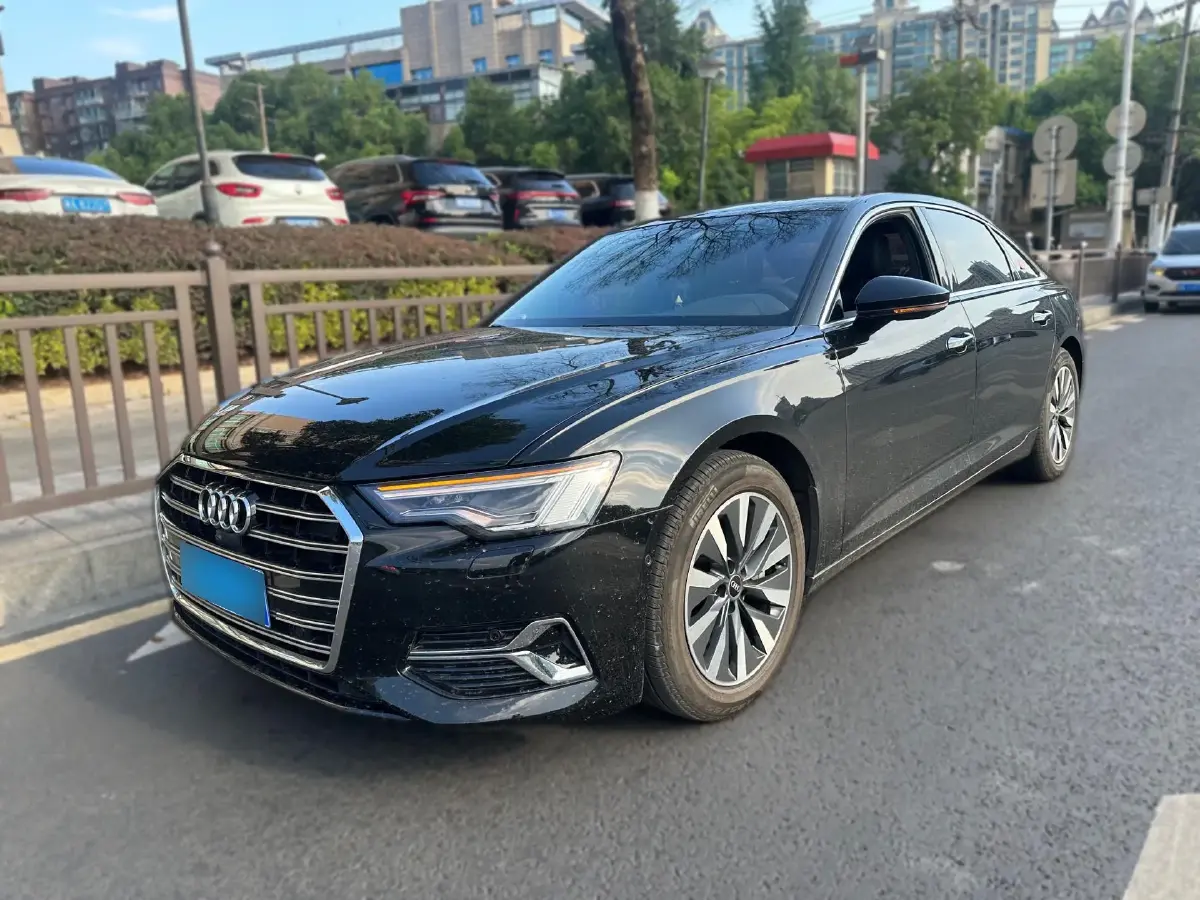 2023 Audi A6L 2.0T 245HP L4 7DCT