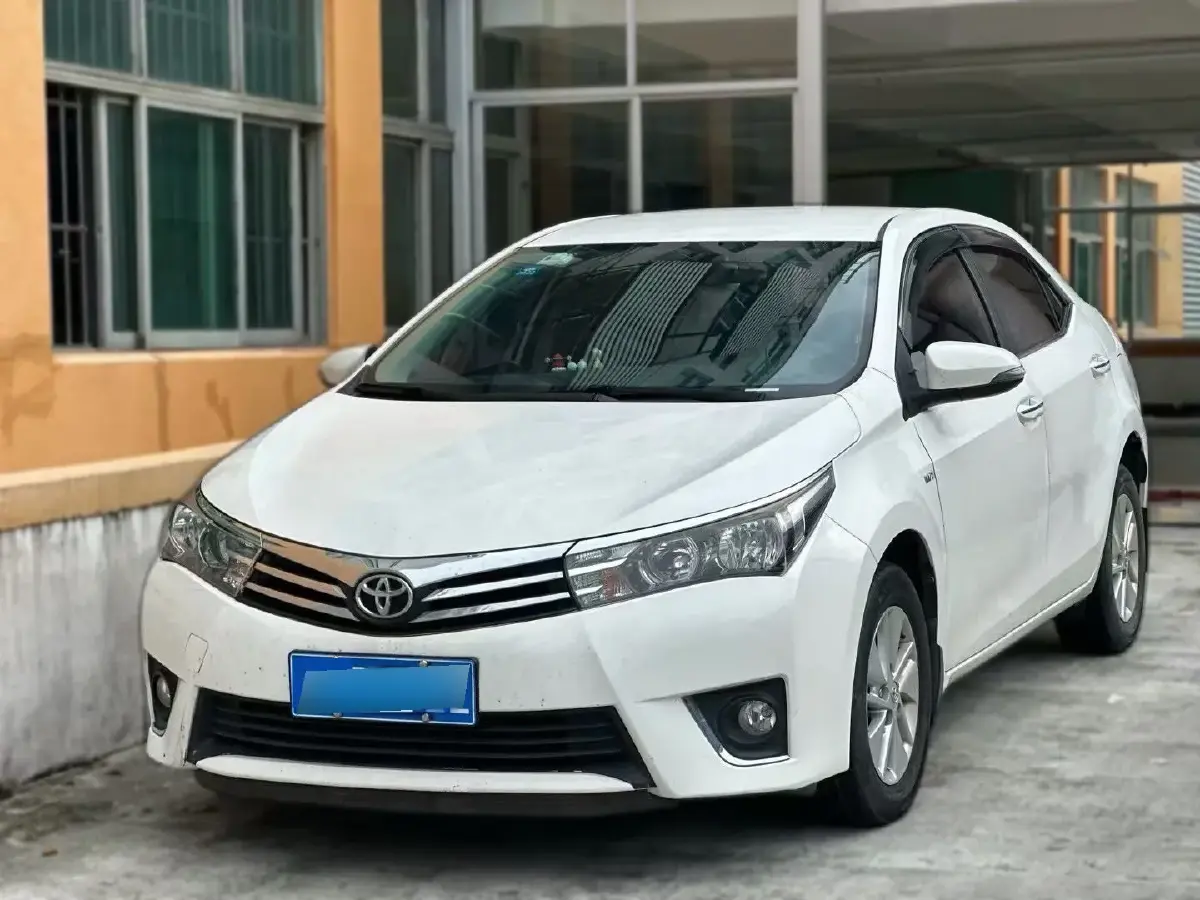 2017 Toyota Corolla 1.2T 116HP L4 6MT