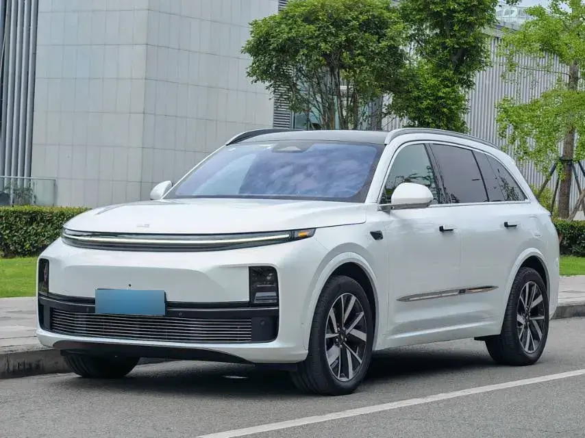 2023 Li L7 Range Extended 154HP REEV 40.9KWH