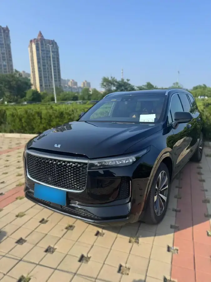 2020 Li ONE Range Extended 131HP REEV 40.5KWH