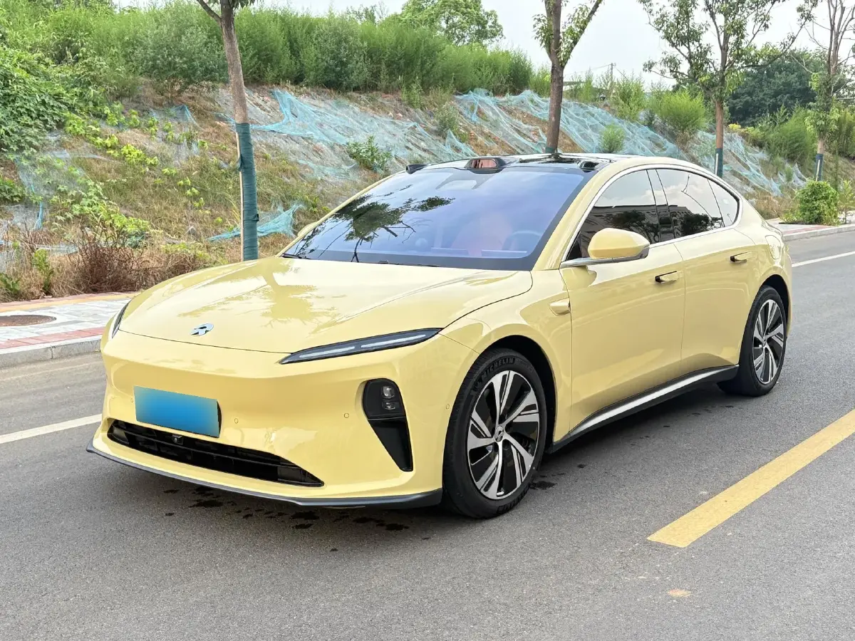 2022 NIO ET5 BEV 75KWH