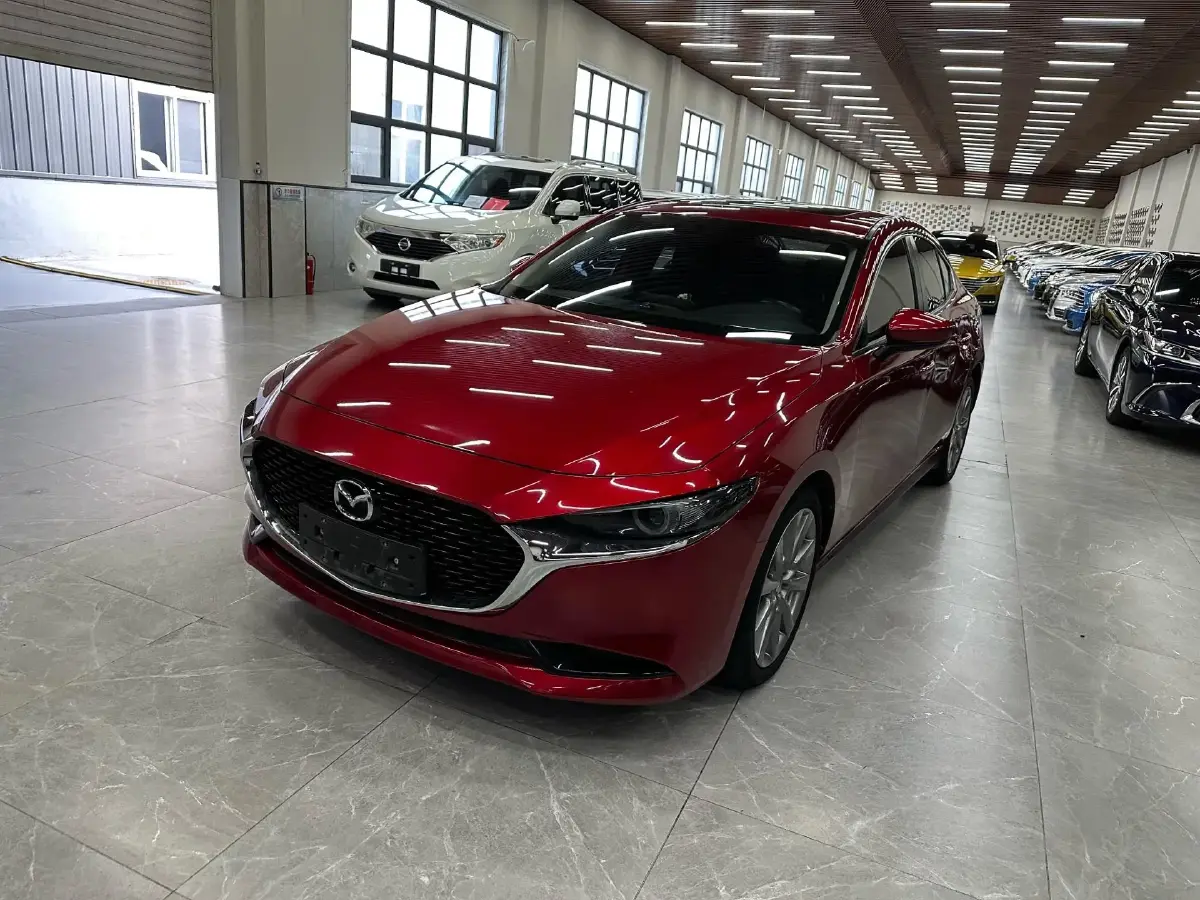 2020 Mazda 3 Axela 2.0L 158HP L4 6AT