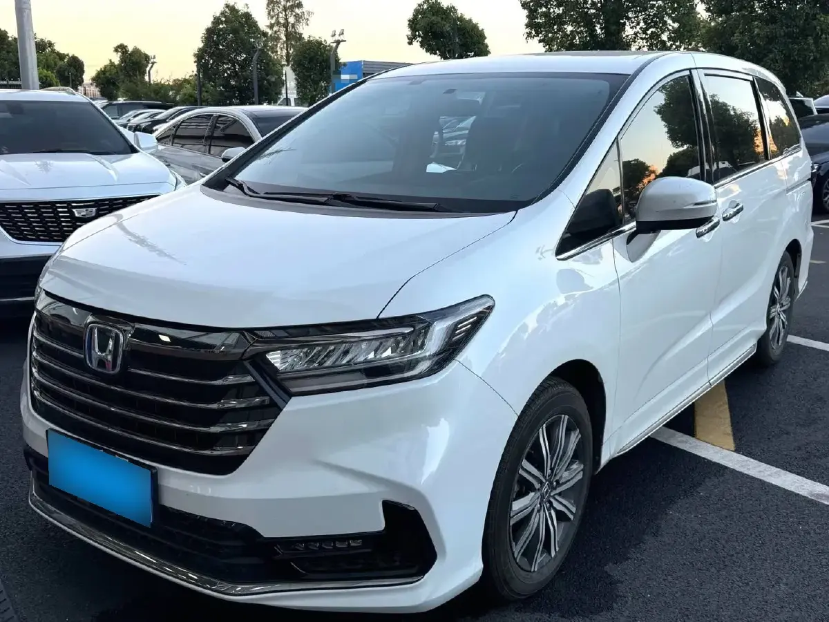 2024 Honda Odyssey 2.0L 146HP L4 E-CVT Hybrid