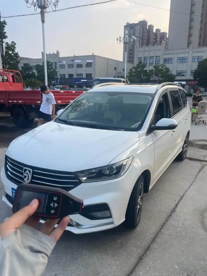 2019 BaoJun 360 1.5L 105HP L4 6MT