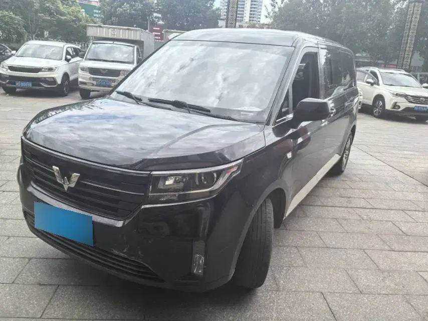 2021 WuLing ZhengChen 1.5T 147HP L4 6MT