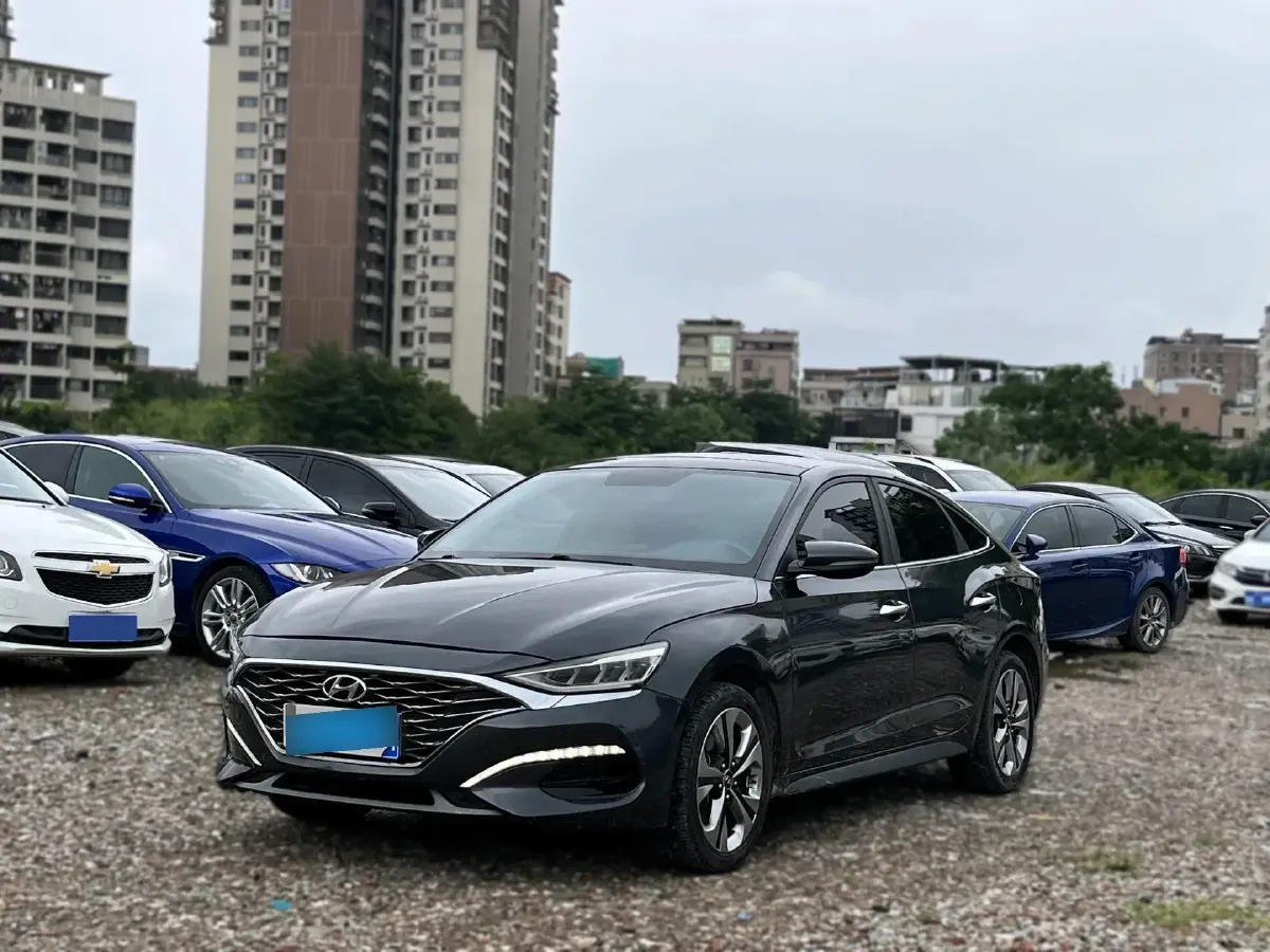 2019 Hyundai La Festa 1.6T 190HP L4 7DCT