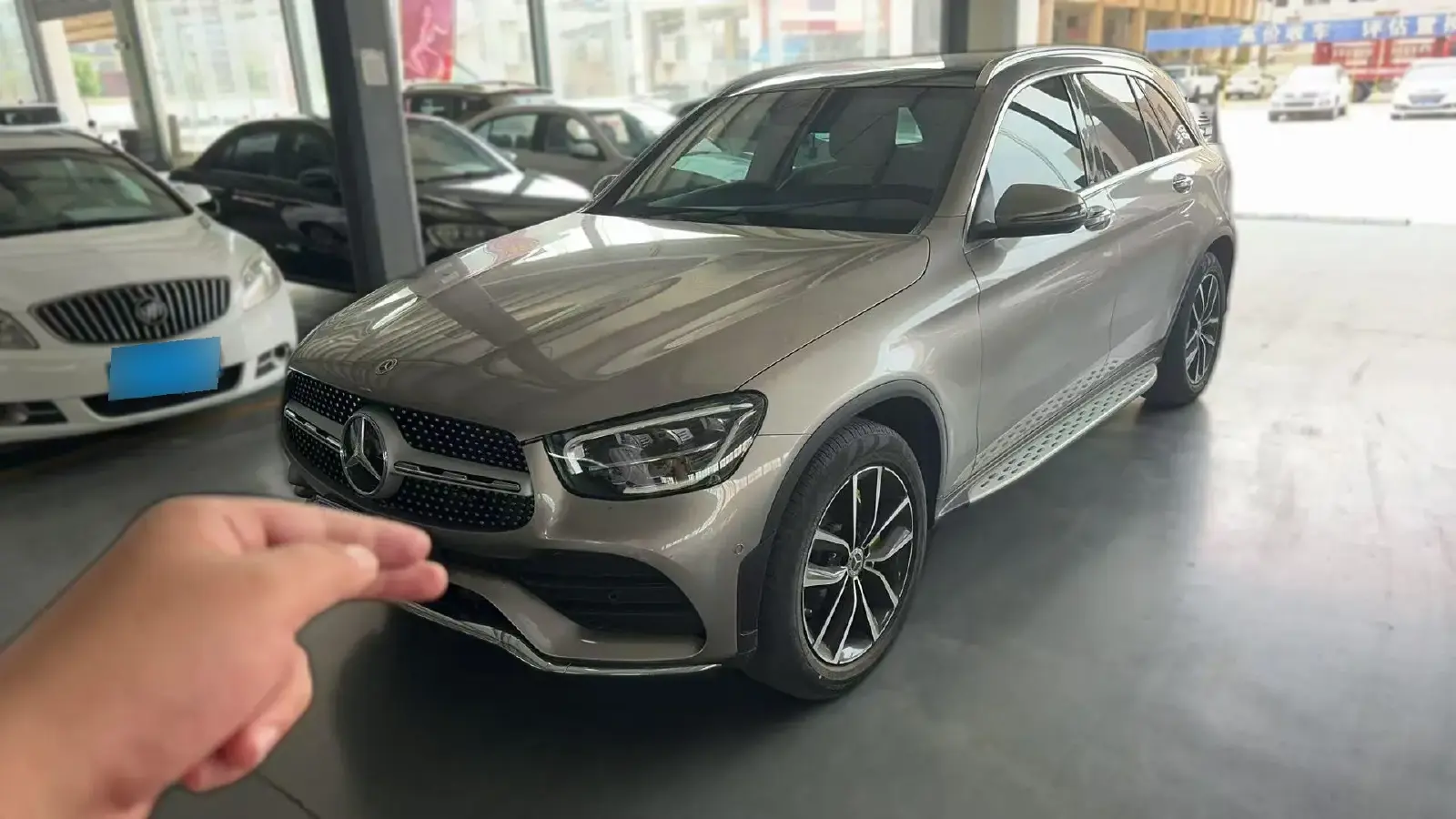 2022 Mercedes-Benz GLC Class 2.0T 258HP L4 9AT