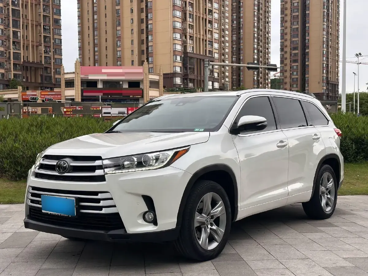 2018 Toyota Highlander 2.0T 220HP L4 6AT