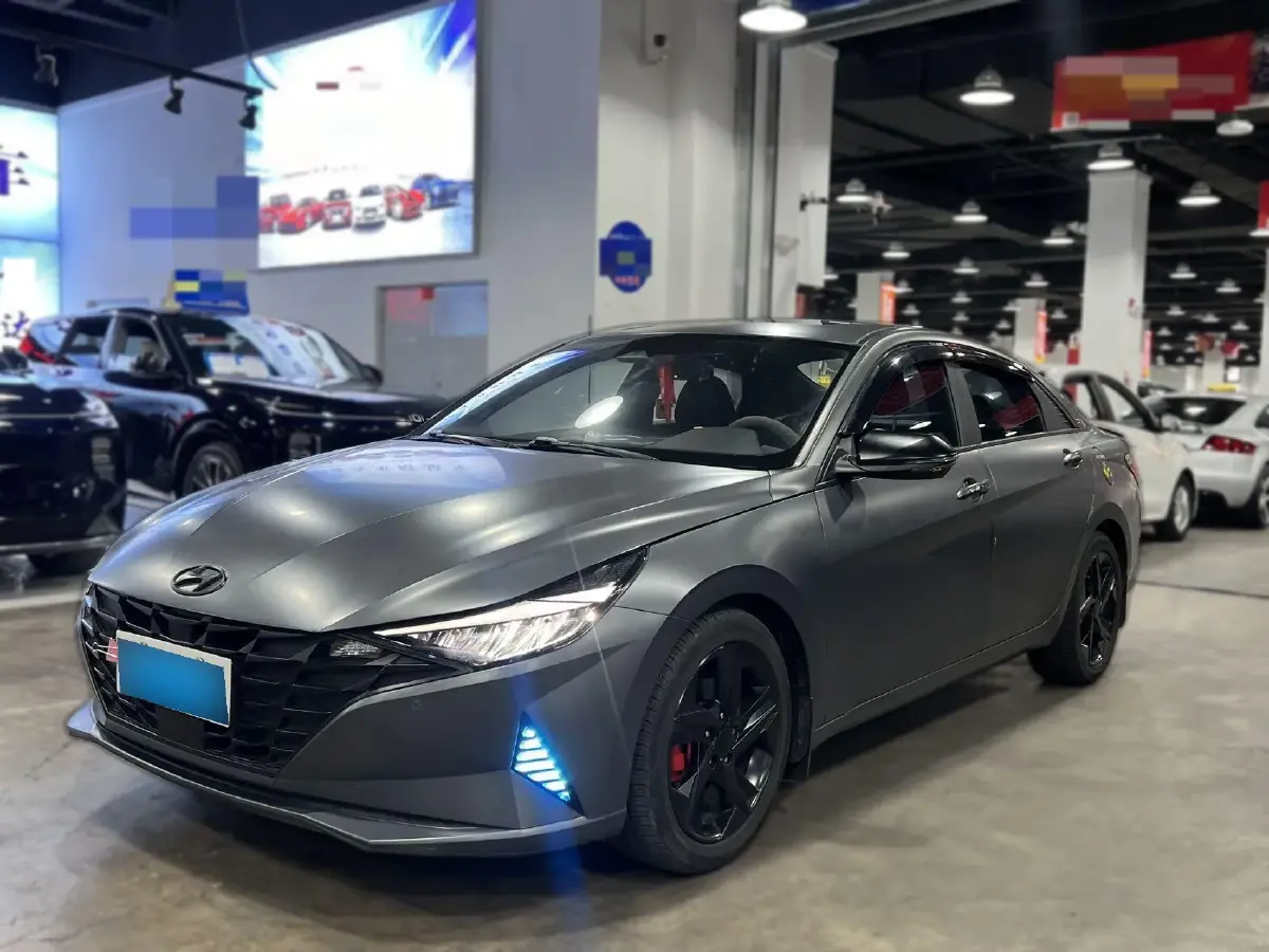 2022 Hyundai Elantra 1.5L 115HP L4 CVT