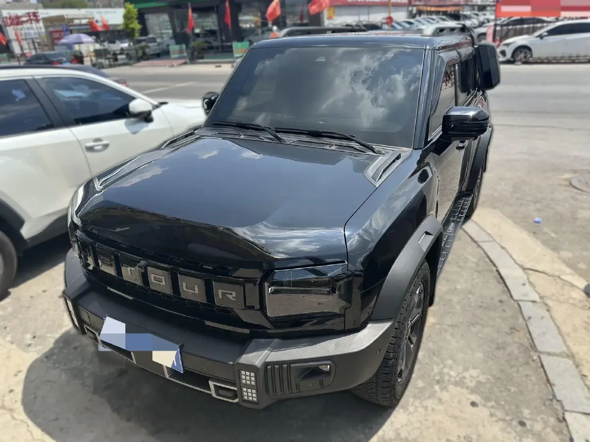 2023 Jetour Traveller 2.0T 254HP L4 7DCT