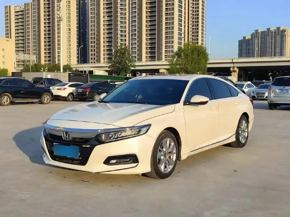 2018 Honda Accord 1.5T 194HP L4 CVT