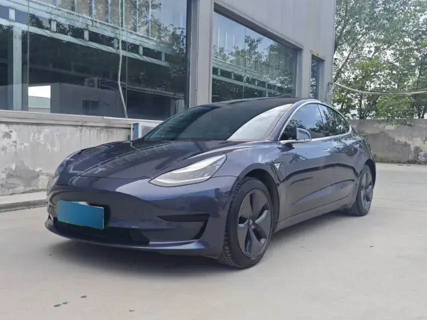 2020 Tesla Model 3 BEV 52KWH
