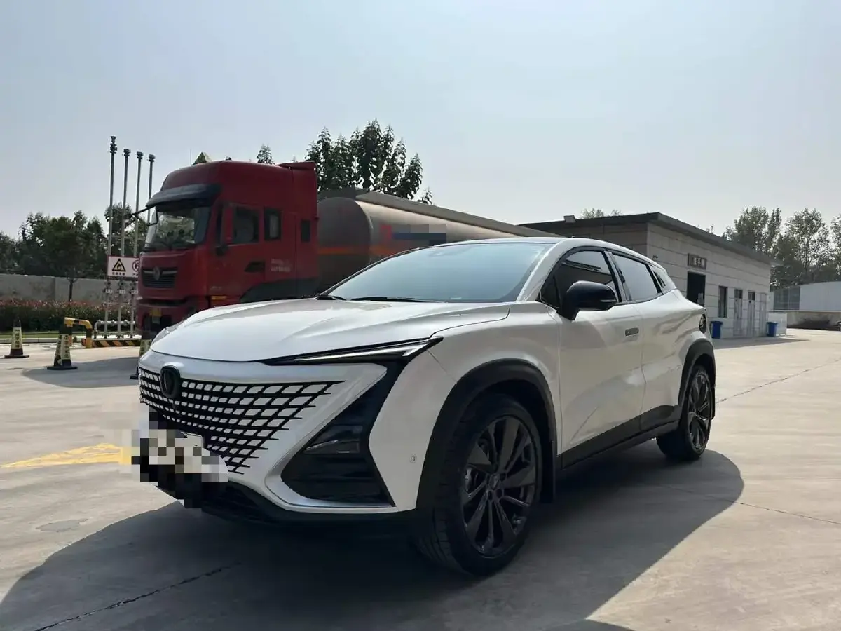 2020 ChangAn UNI-T 1.5T 180HP L4 7DCT