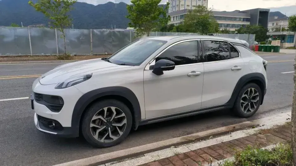 2018 LYNK&CO 02 1.5T 180HP L3 7DCT