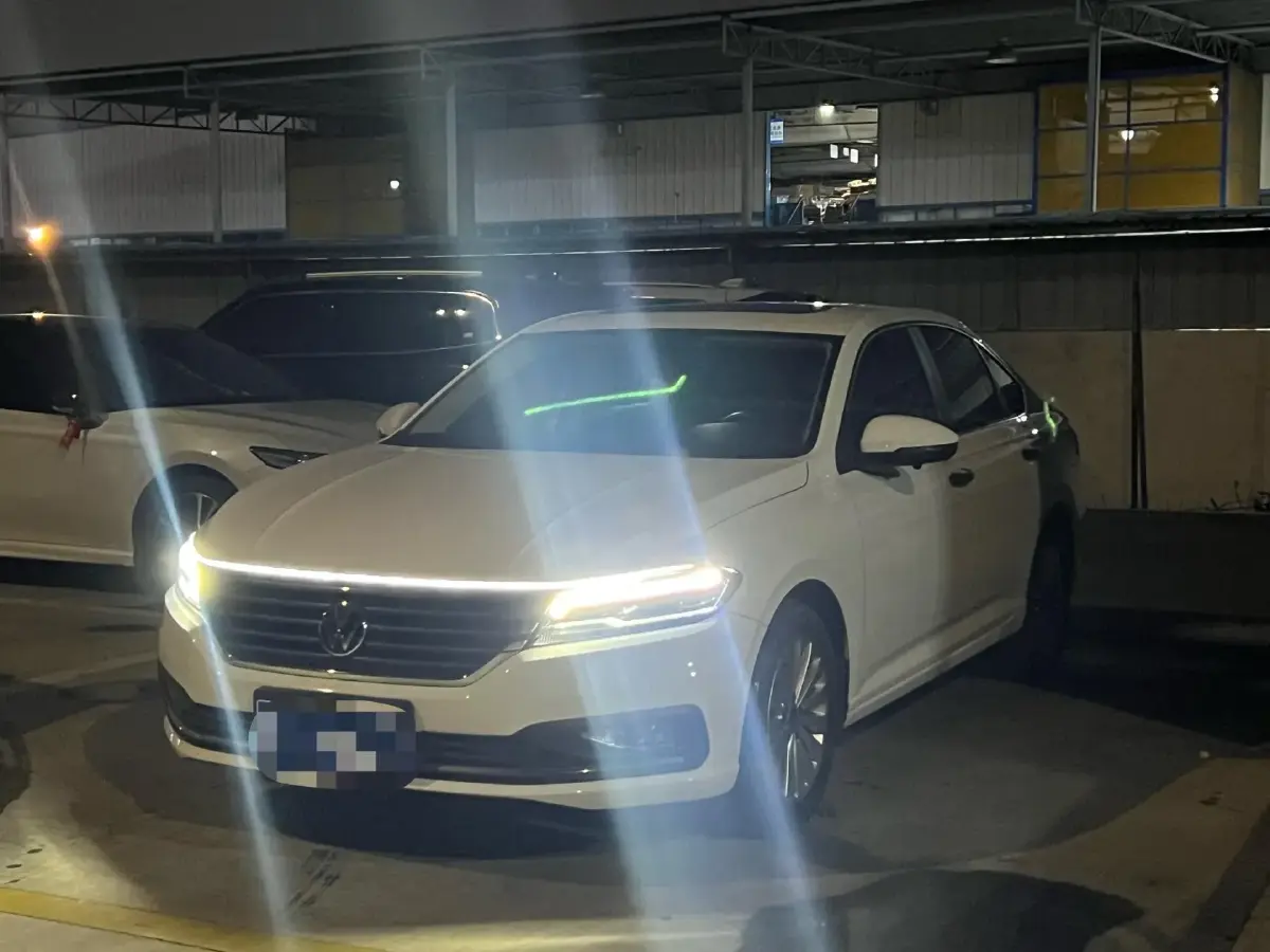 2021 Volkswagen Lavida 1.5L 113HP L4 6AT