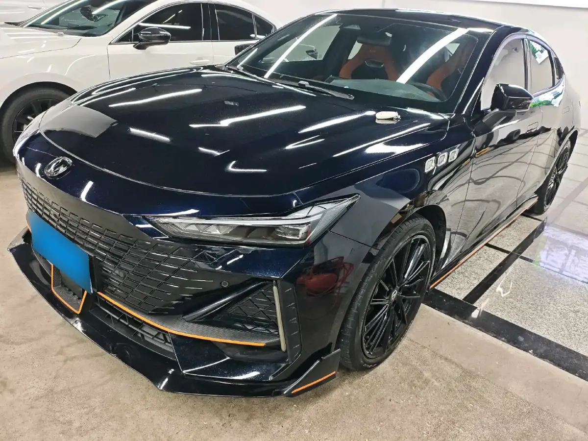 2023 ChangAn UNI-V 1.5T 188HP L4 7DCT