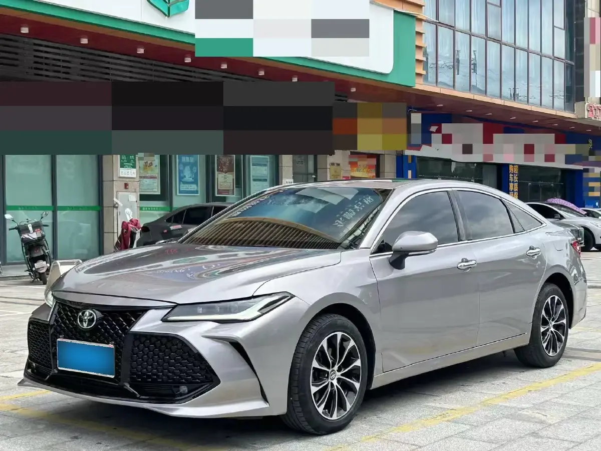 2022 Toyota Avalon 2.5L 209HP L4 8AT