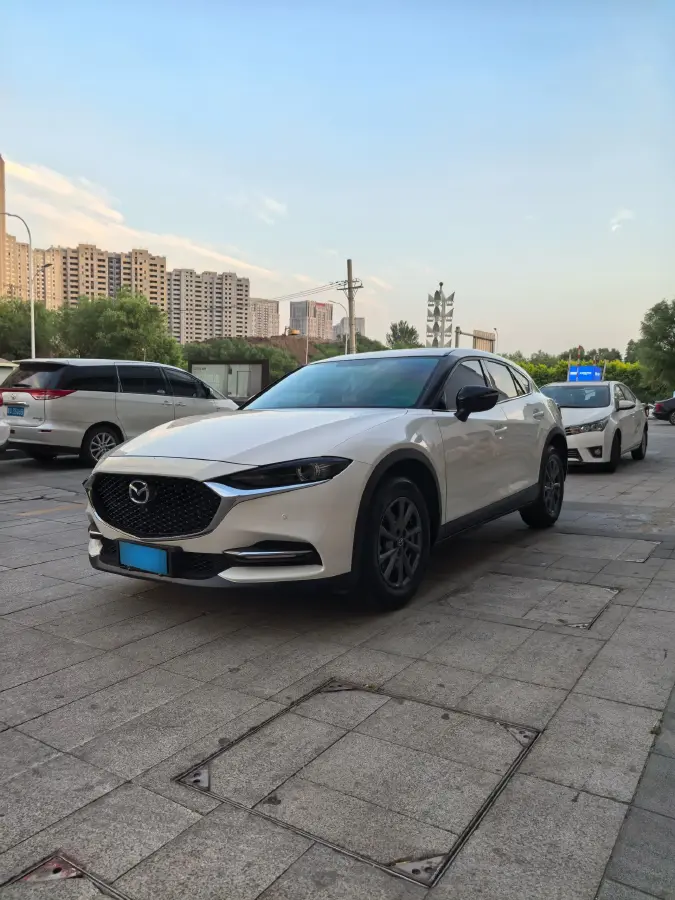 2021 Mazda CX-4 2.0L 158HP L4 6AT