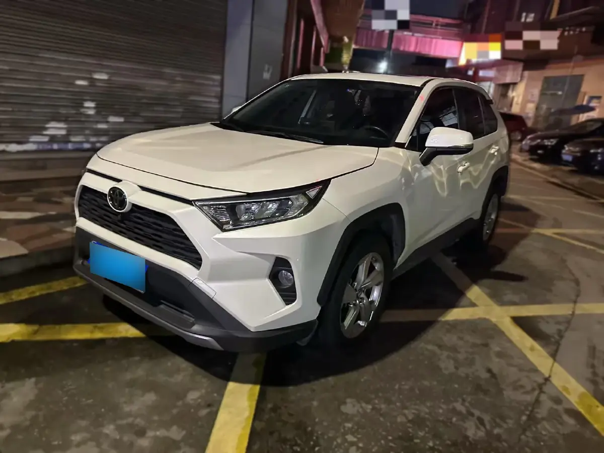 2020 Toyota RAV4 2.0L 171HP L4 CVT