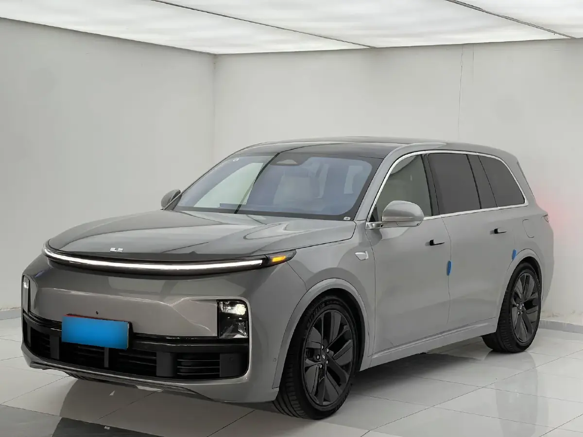 2023 Li L9 Range Extended 154HP REEV 42.6KWH