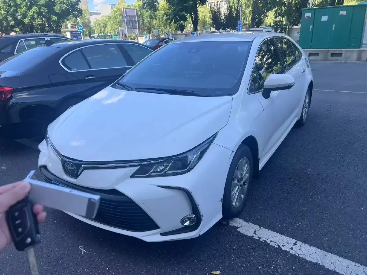 2019 Toyota Corolla 1.2T 116HP L4 CVT