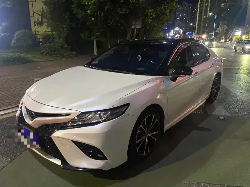2021 Toyota Camry 2.0L 178HP L4 CVT