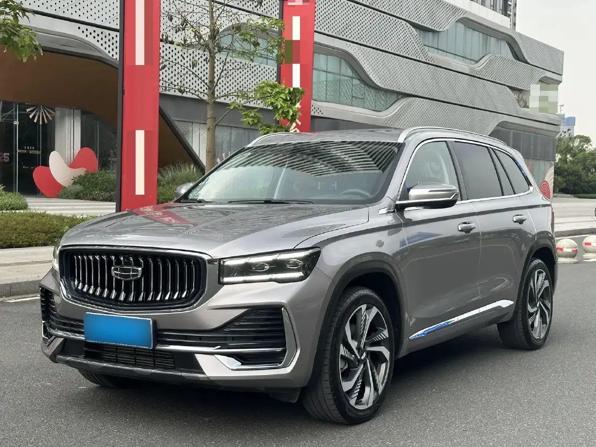 2023 Geely Monjaro 2.0T 238HP L4 8AT