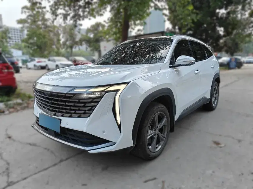 2023 Geely StarRay 1.5T 181HP L4 7DCT