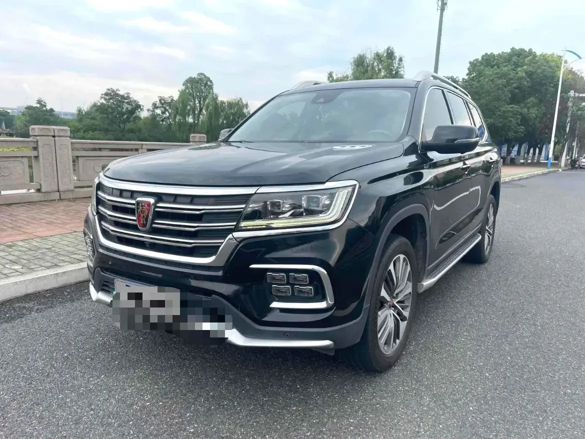 2018 Roewe RX8 2.0T 224HP L4 6AT