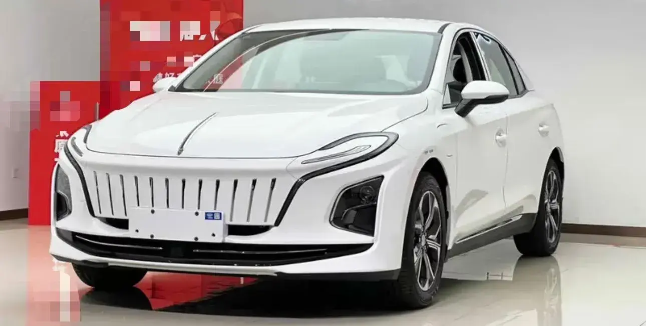 2023 HongQi E-QM5 BEV 54KWH