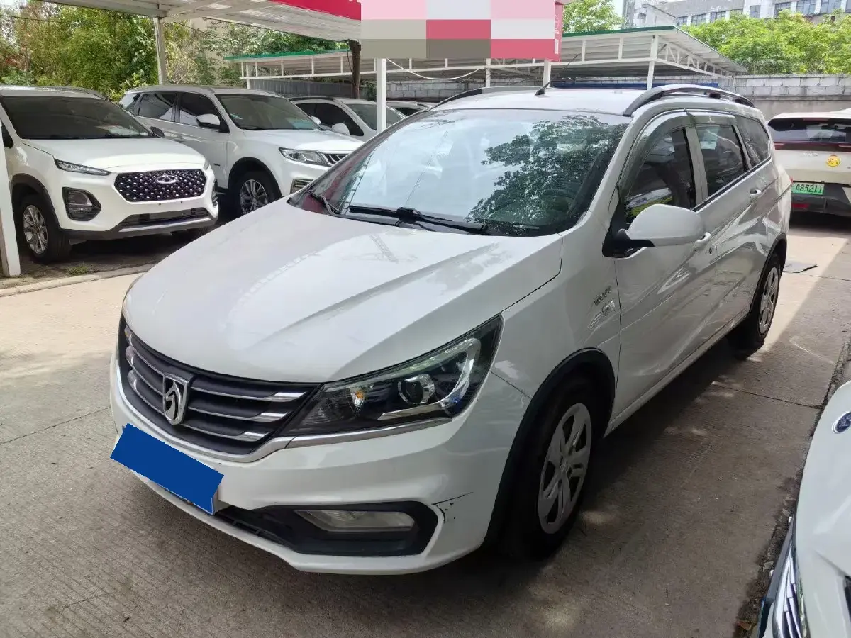 2017 BaoJun 310W 1.5L 112HP L4 6MT