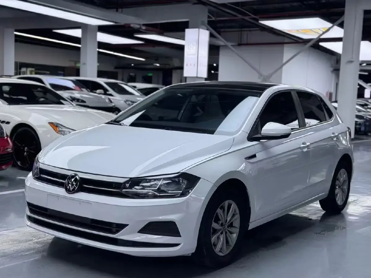 2023 Volkswagen Polo 1.5L 110HP L4 6AT