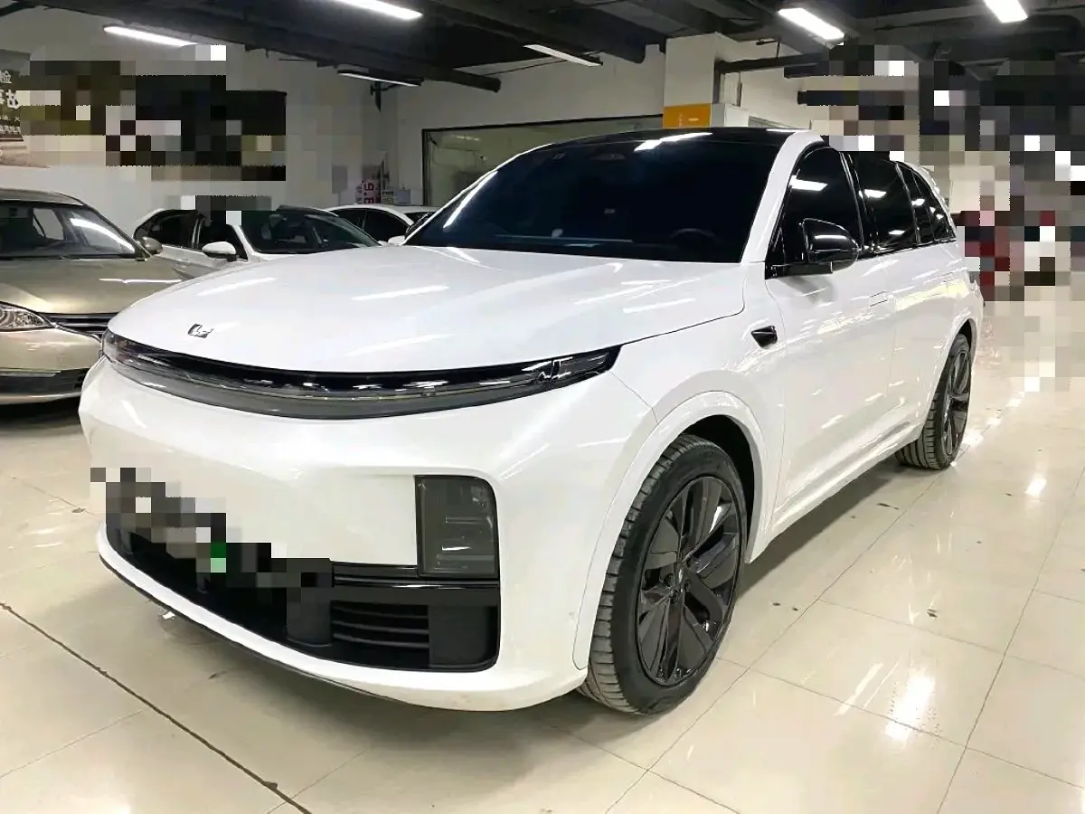 2023 Li L7 Range Extended 154HP REEV 40.9KWH