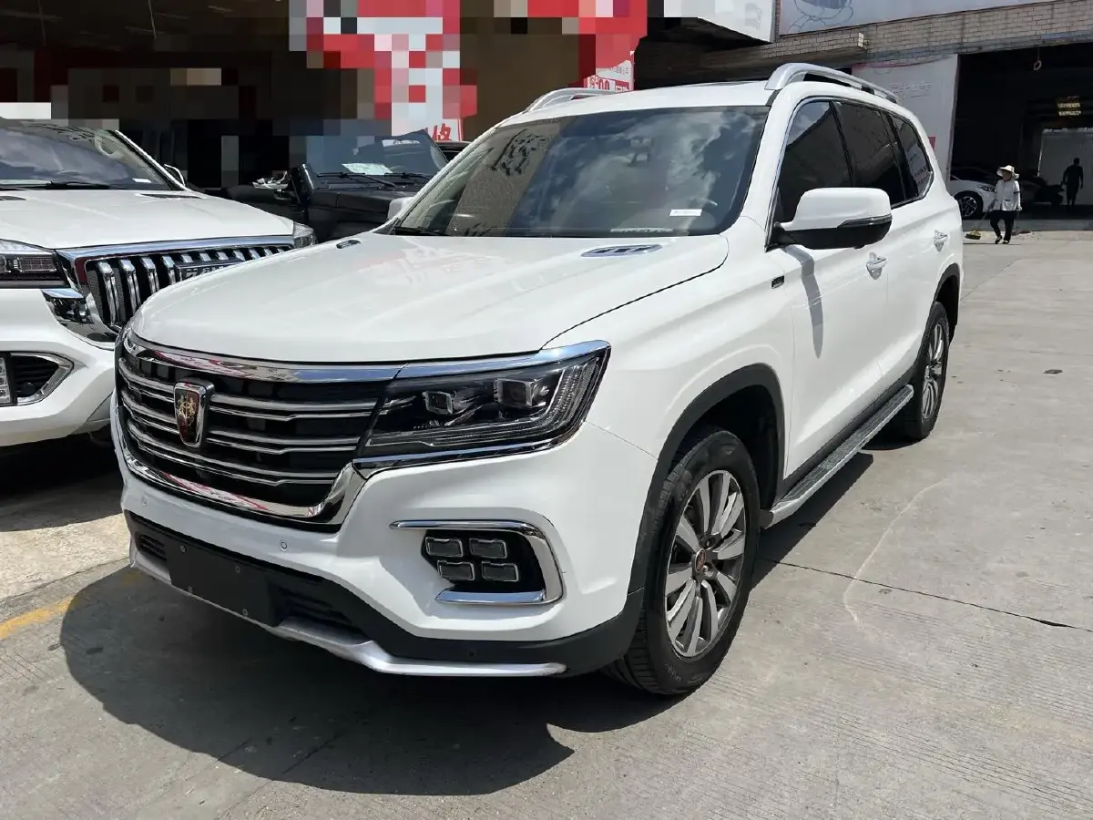 2018 Roewe RX8 2.0T 224HP L4 6AT