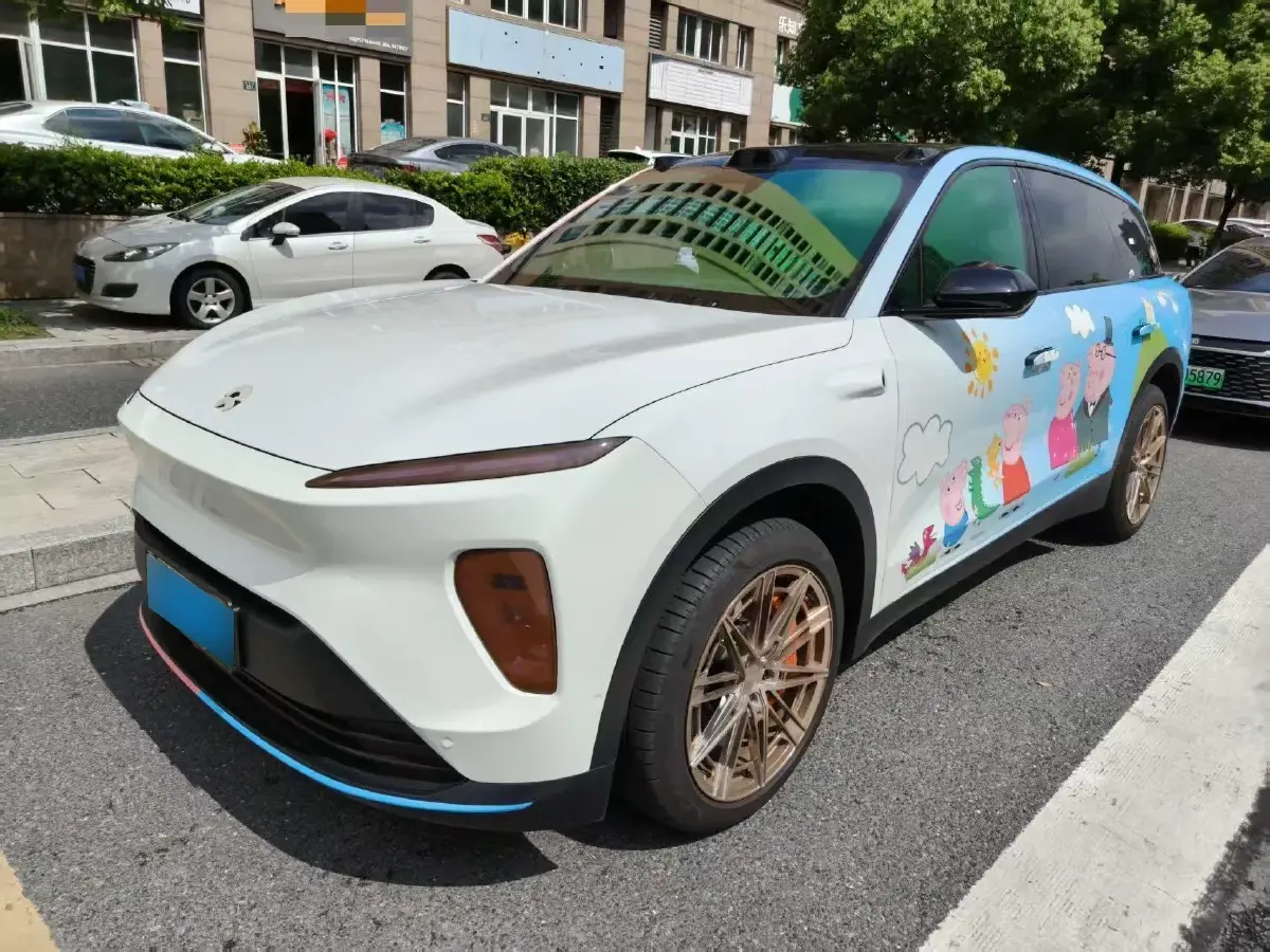 2024 NIO ES8 BEV 100KWH