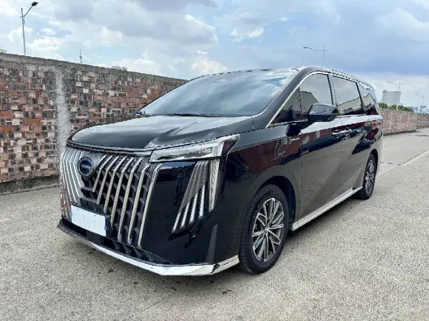 2024 GAC Trumpchi M8 2.0T 190HP L4 2DHT Hybrid