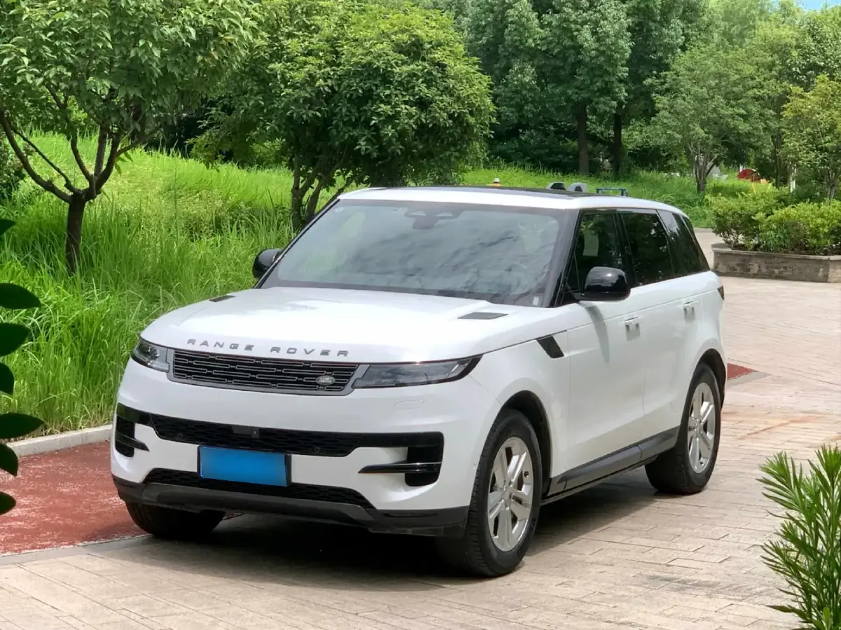 2023 Land Rover Range Rover Sport 3.0T 360HP L6 8AT