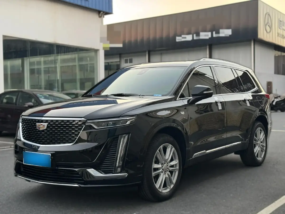 2022 Cadillac XT6 2.0T 237HP L4 9AT
