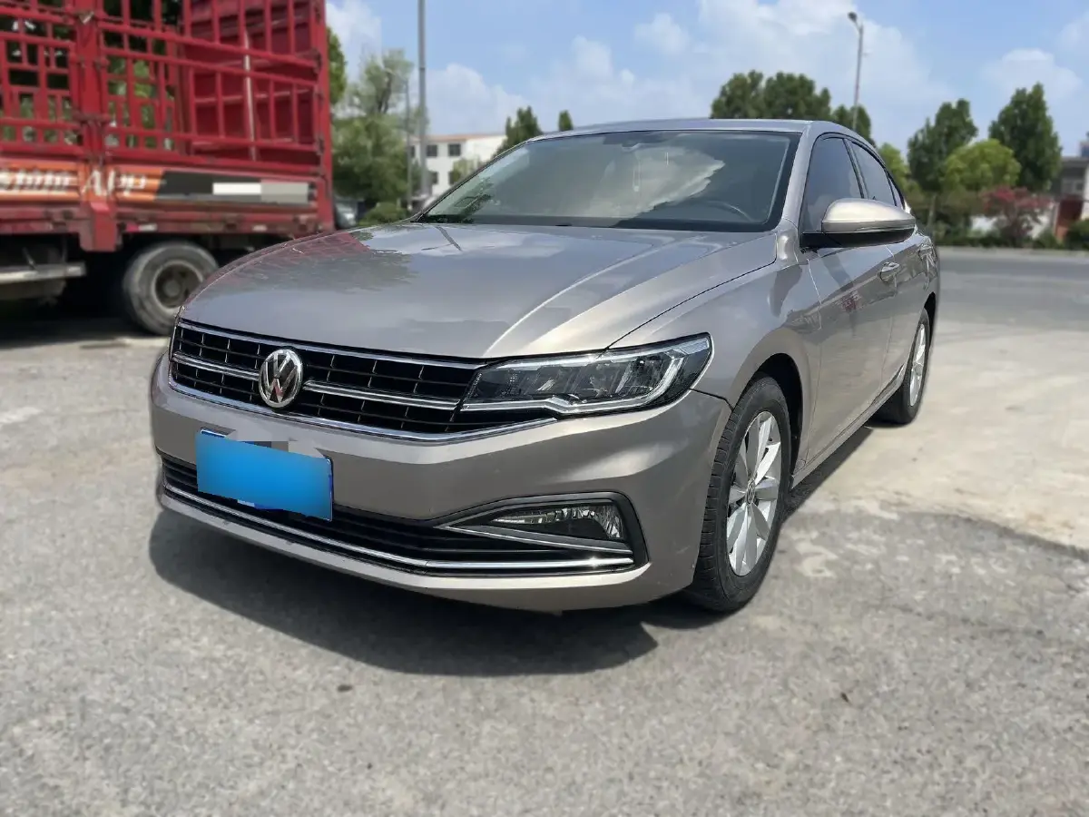 2019 Volkswagen Bora 1.5L 116HP L4 6AT