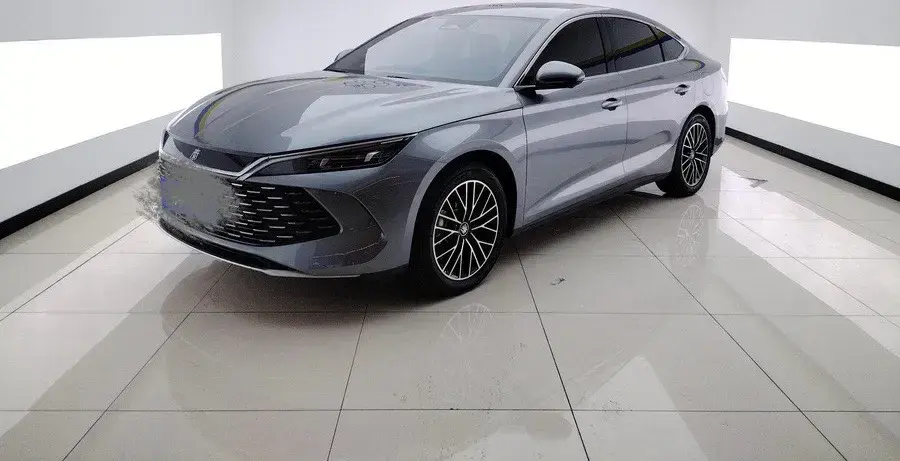 2024 BYD QinL 1.5L 101HP L4 E-CVT PHEV 15.87KWH