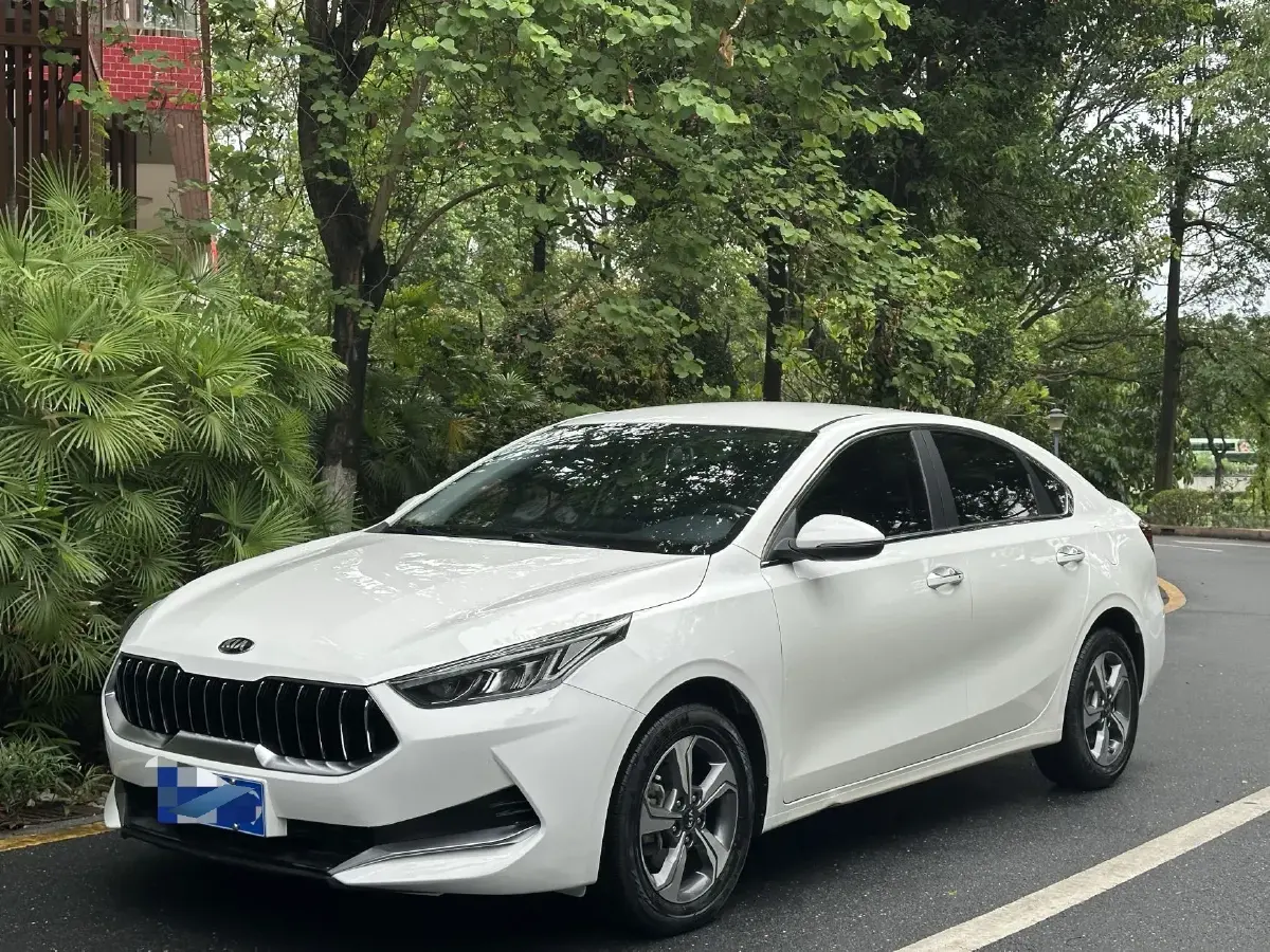 2019 Kia K3 1.5L 115HP L4 CVT