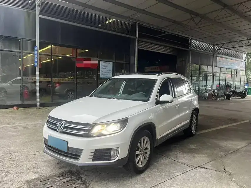 2016 Volkswagen Tiguan 1.4T 150HP L4 6DCT