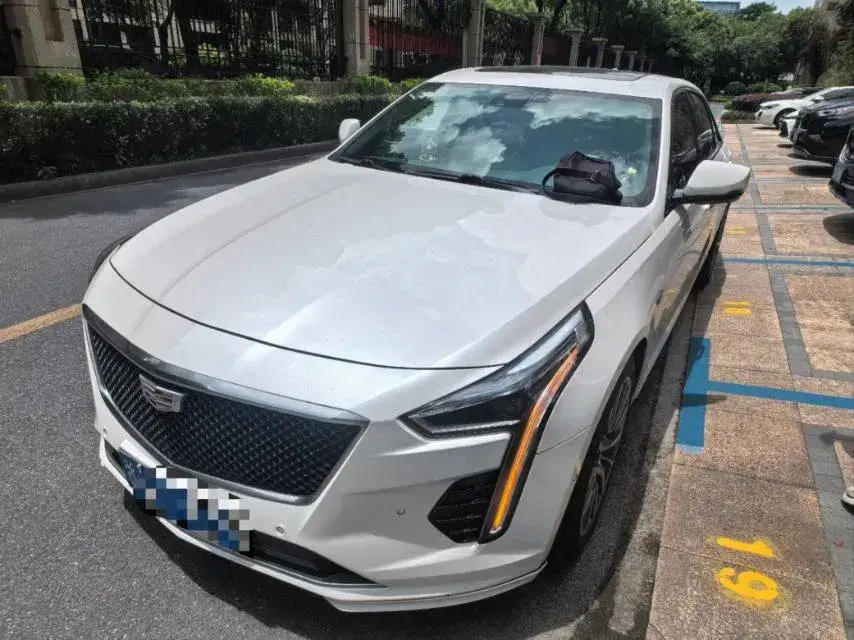 2020 Cadillac CT6 2.0T 237HP L4 10AT