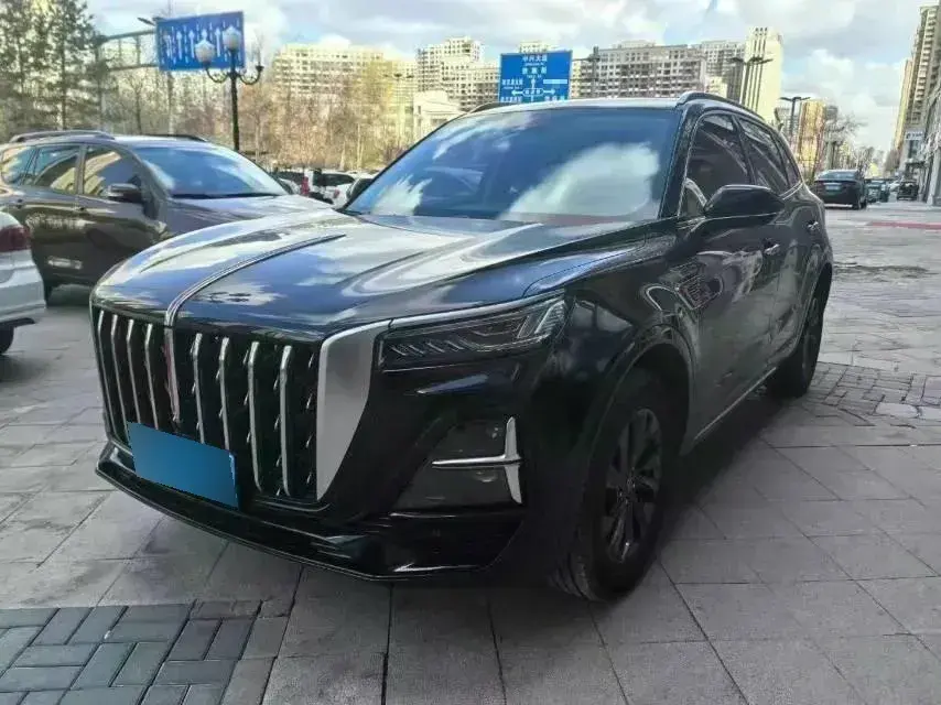 2023 HongQi HS5 2.0T 252HP L4 8AT