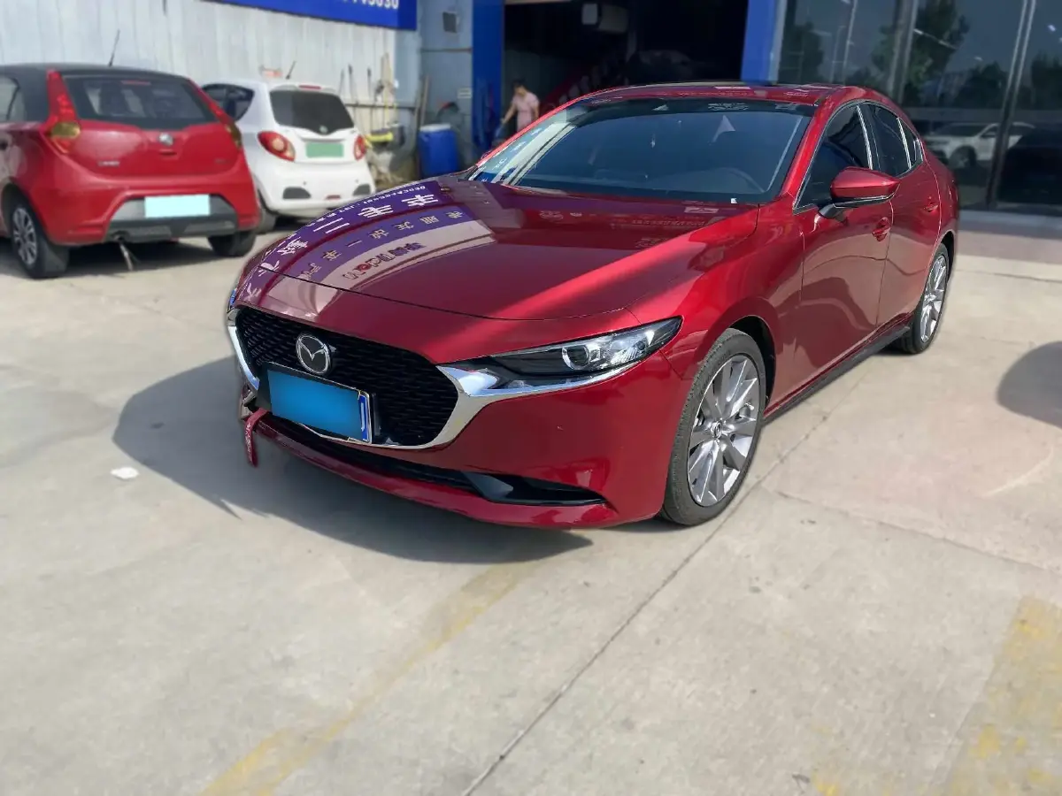 2022 Mazda 3 Axela 2.0L 158HP L4 6AT