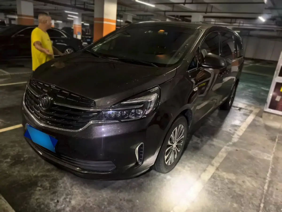 2020 Buick GL8 2.0T 237HP L4 9AT