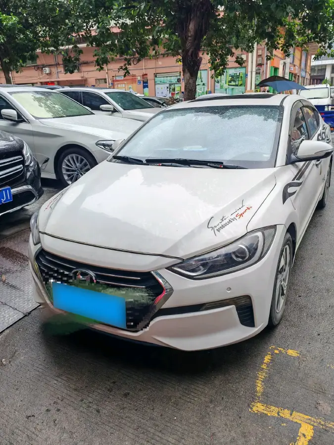 2019 Hyundai Elantra 1.6L 105HP L4 6DCT PHEV