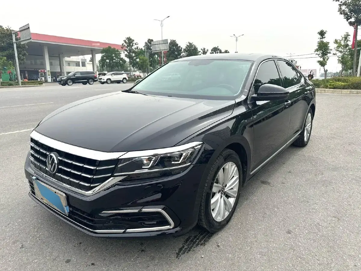 2020 Volkswagen Passat 2.0T 186HP L4 7DCT